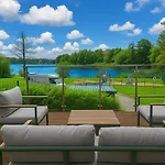 Marina Waterfront - Widok Na Jeziorak アパート Iława