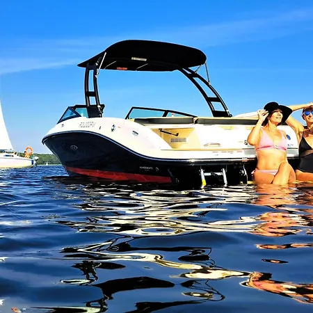 Marina Waterfront - Widok Na Jeziorak Iława