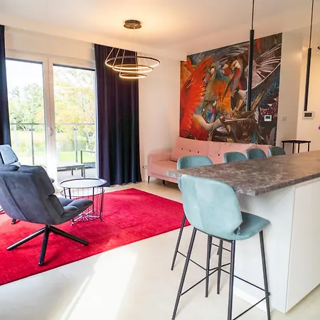 Marina Waterfront - Widok Na Jeziorak Lägenhet Iława