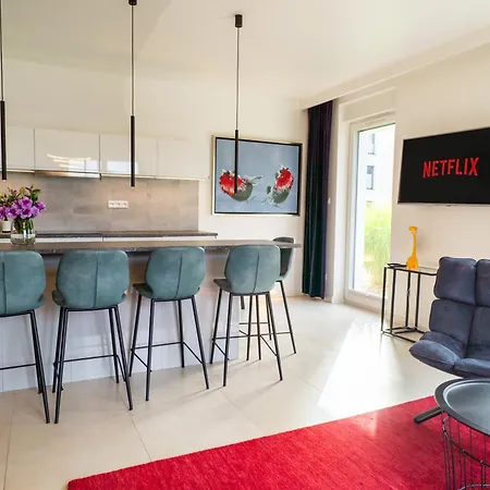 Marina Waterfront - Widok Na Jeziorak Ilawa