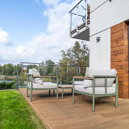 Marina Waterfront - Widok Na Jeziorak Iława